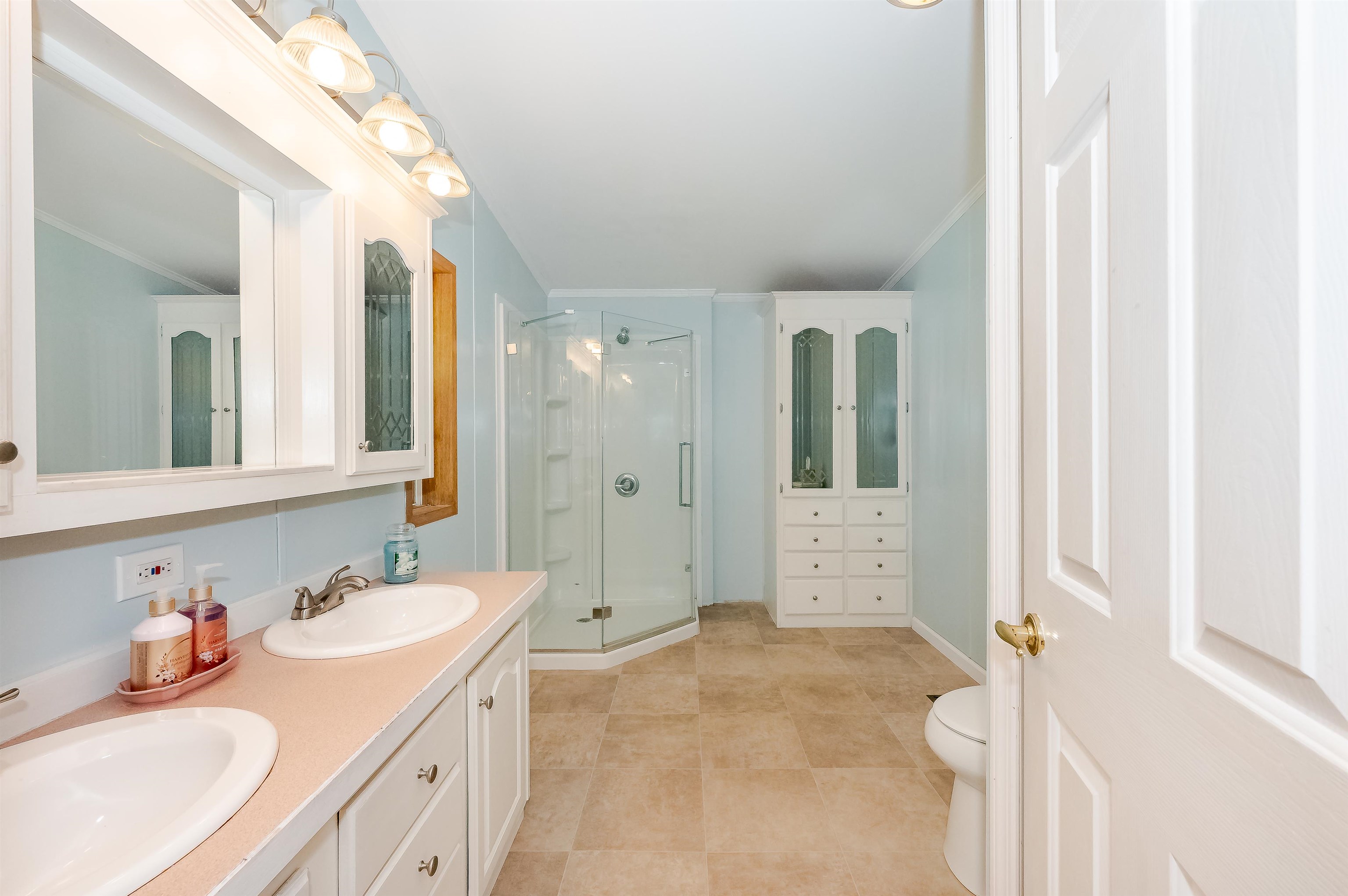 98 Eagle Drive Rochester, NH 03868 - Photo 9 of 35