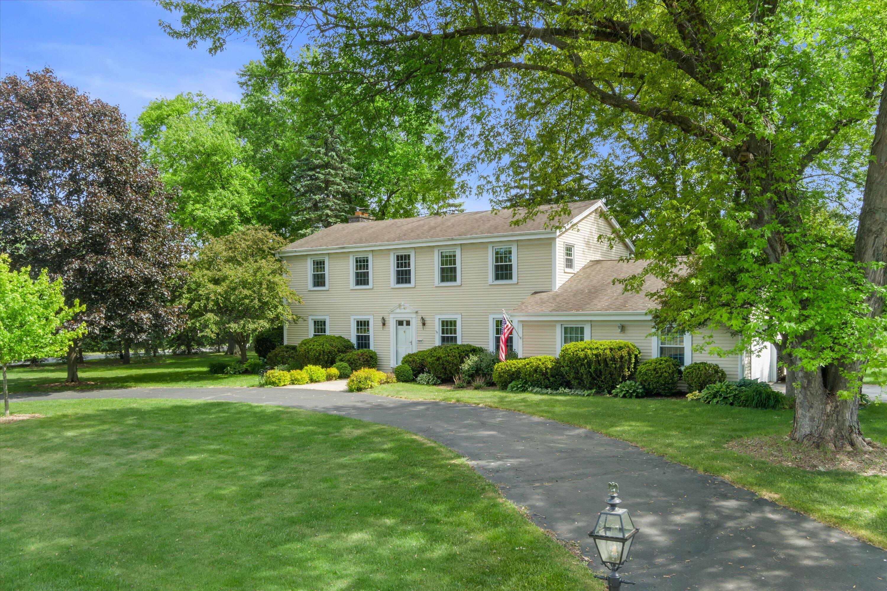 15655 Monet Court Brookfield, WI 53005 - Photo 52 of 60 52-MAX_0068