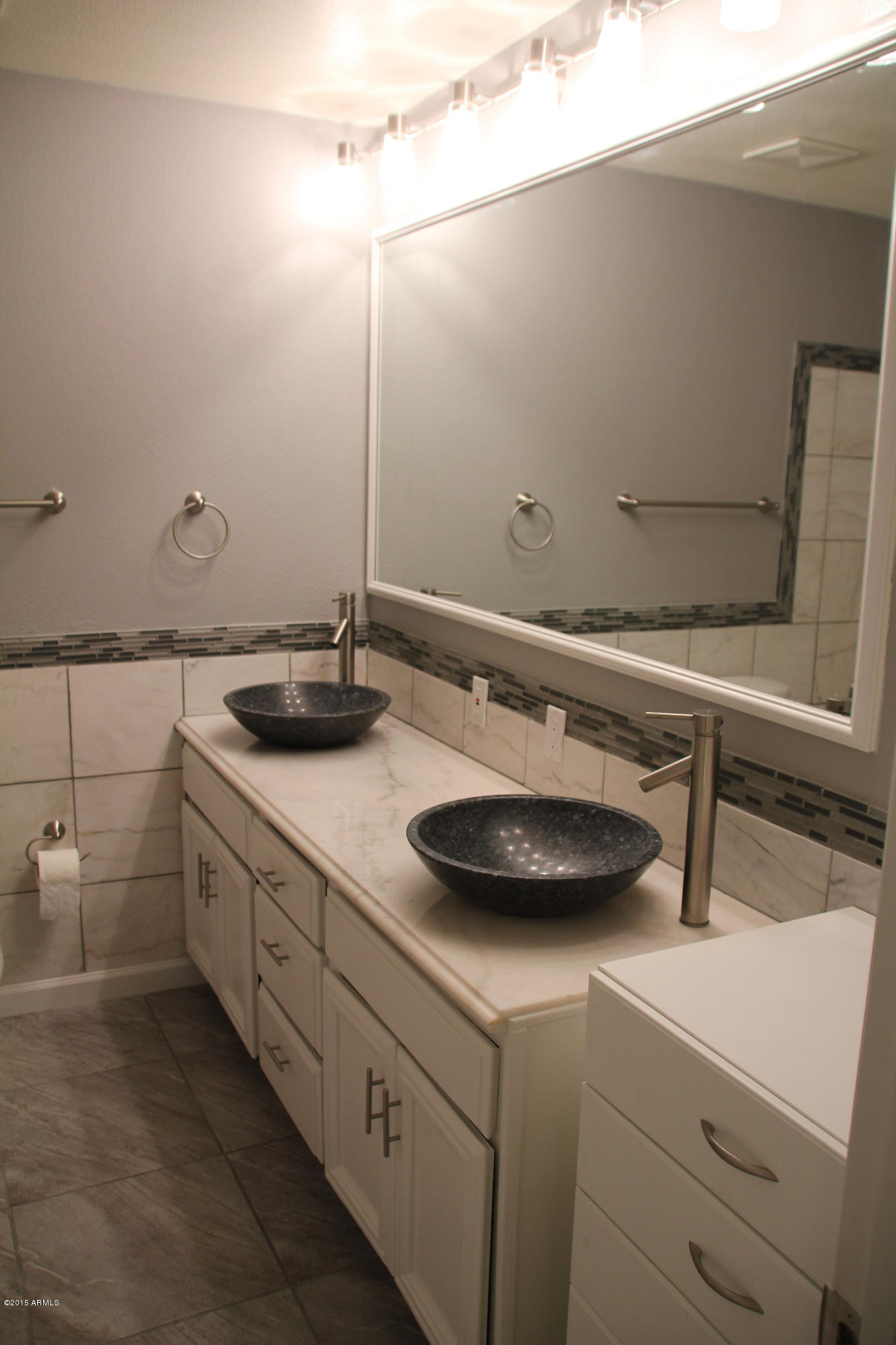 3151 West Shangri-la Road Phoenix, AZ 85029 - Photo 18 of 22 IMG_6930w