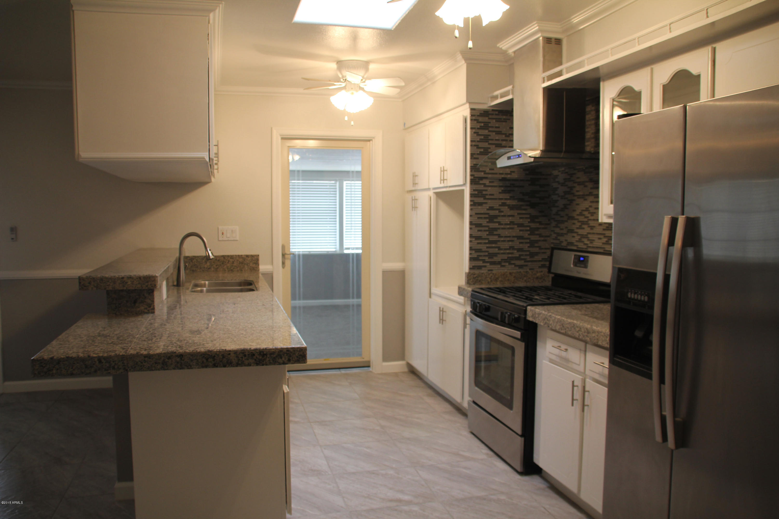 3151 West Shangri-la Road Phoenix, AZ 85029 - Photo 9 of 22 IMG_6933w