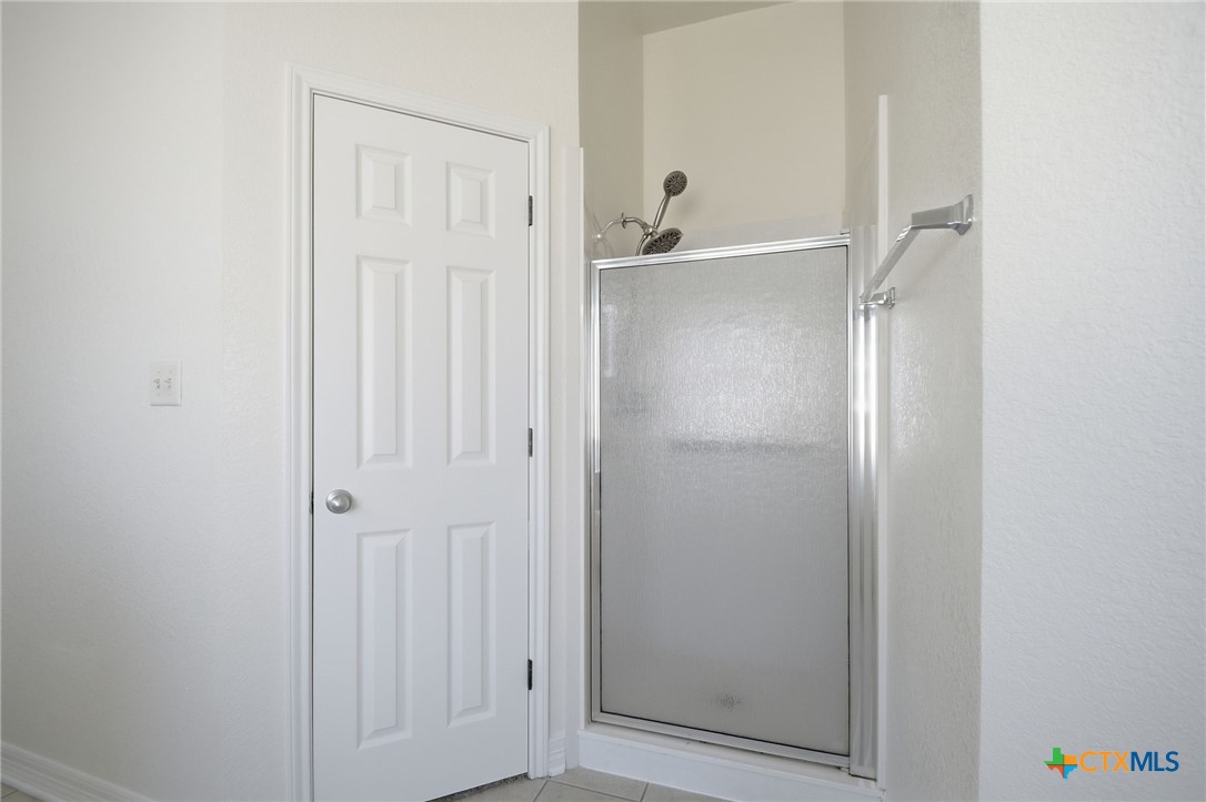 4703 Sunflower Lane Temple, TX 76502 - Photo 21 of 35 a view of an front door