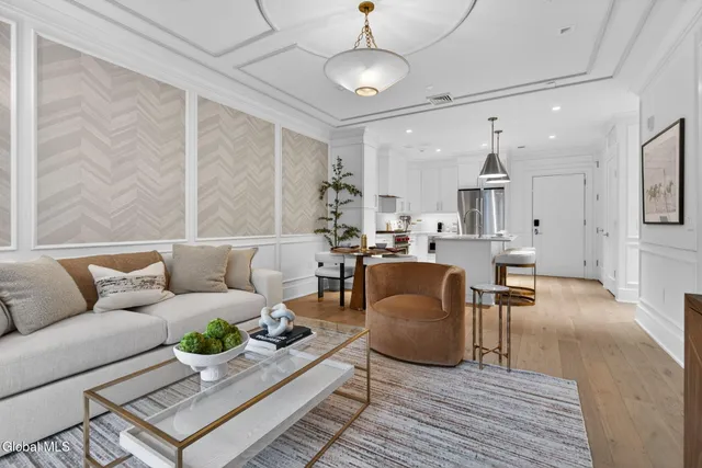 $1,025,000 | 19 Washington Street, Unit 452 B3, Saratoga Springs, NY 12866