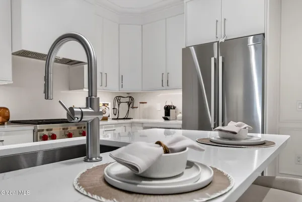 $1,025,000 | 19 Washington Street, Unit 452 B3, Saratoga Springs, NY 12866