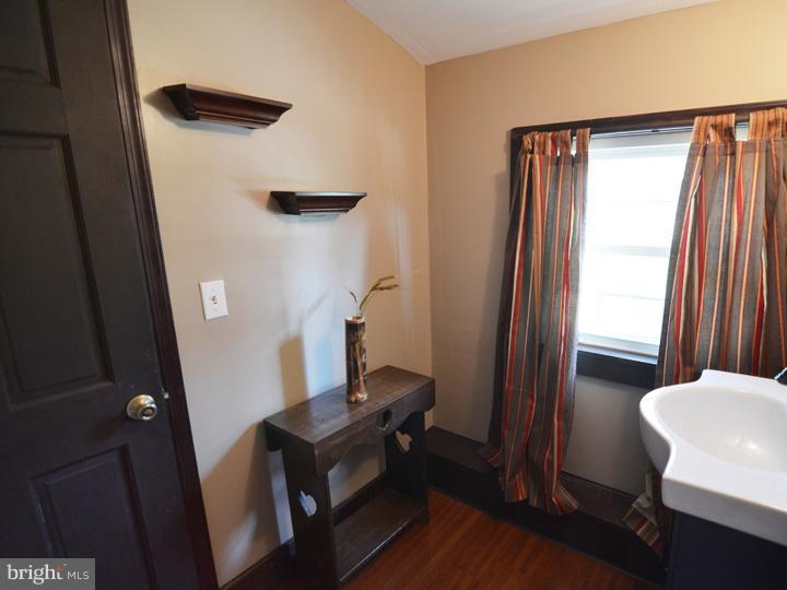 848 Upton Road Aston, PA 19014 - Photo 13 of 25 Half Bath