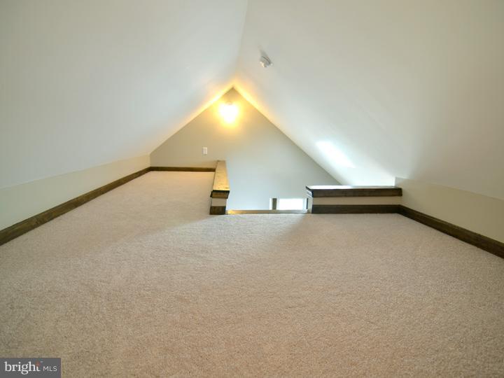 848 Upton Road Aston, PA 19014 - Photo 24 of 25 Loft