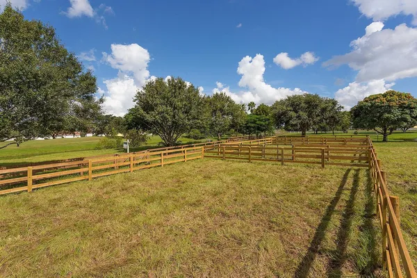 $250,000 | 2088 Appaloosa Trail, Wellington, FL 33414