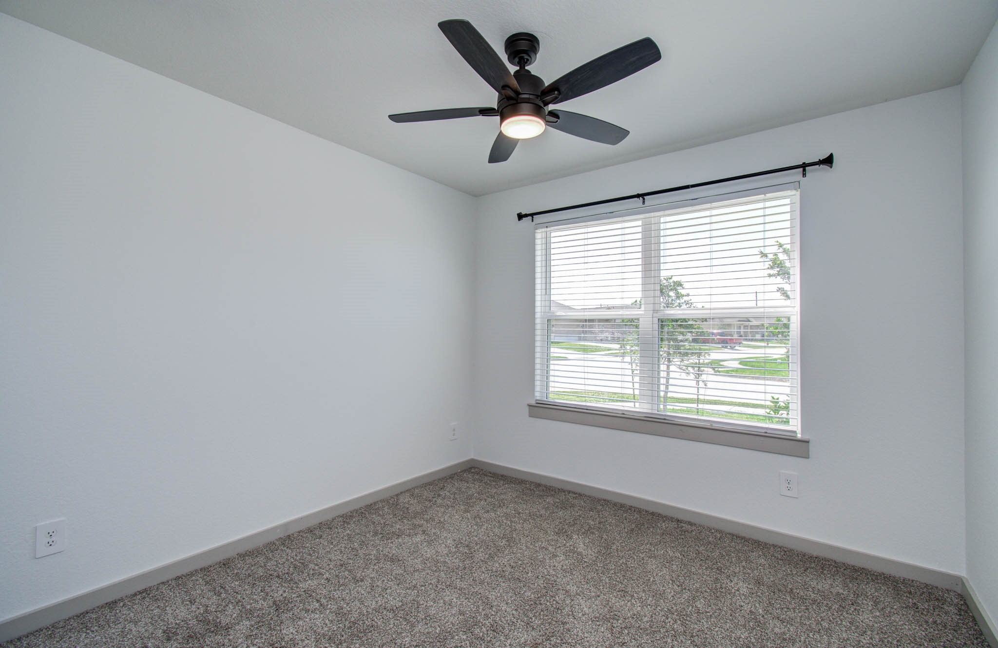 14543 Raintree Drive Baytown, TX 77523 - Photo 8 of 37 Office
