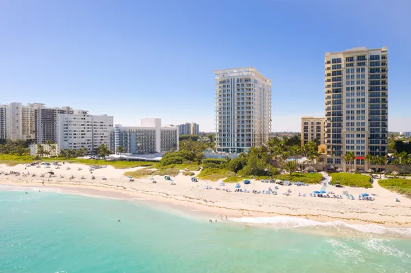 $20,000 | 3730 North Ocean Drive, Unit 6D, Singer Island, FL 33404