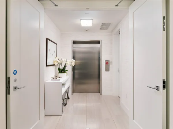 $20,000 | 3730 North Ocean Drive, Unit 6D, Singer Island, FL 33404