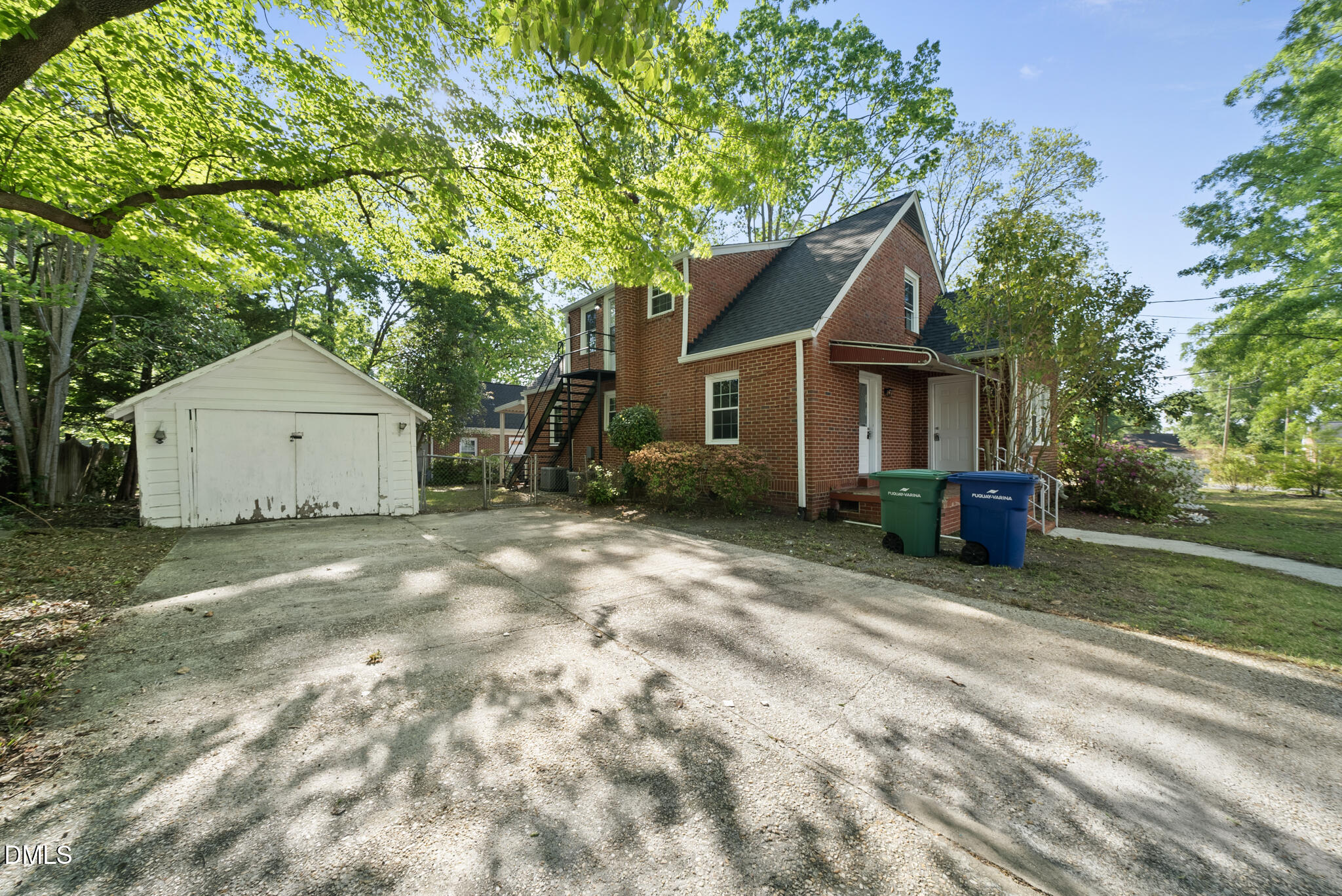 513 Raleigh Street Fuquay-Varina, NC 27526 - Photo 2 of 5 DSC00538