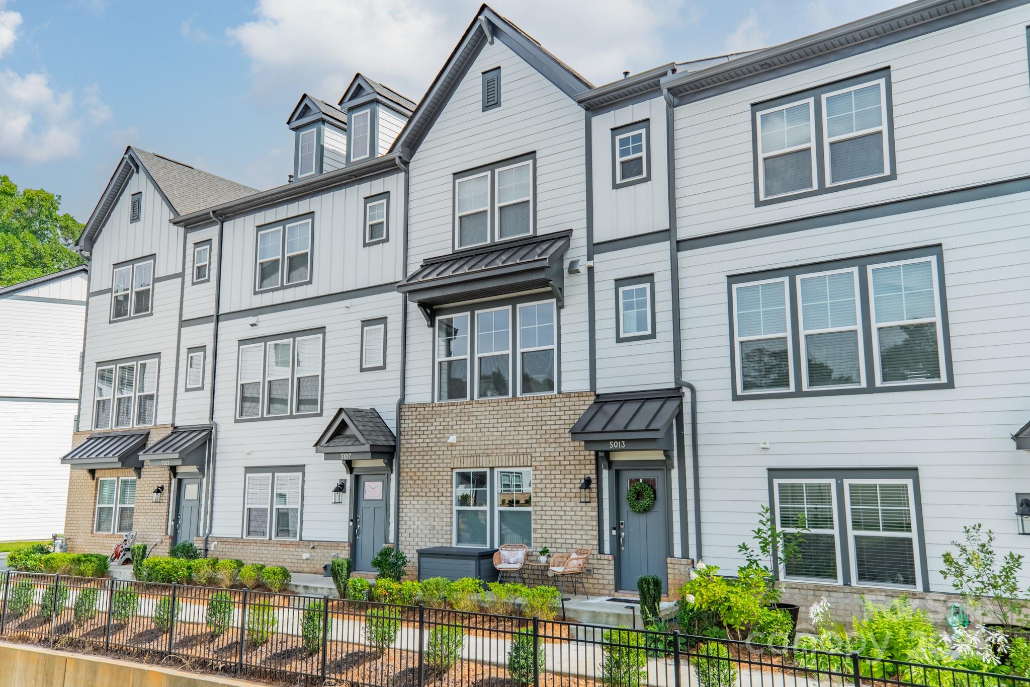 5013 Nestling Spring Street Charlotte, NC 28205 - Photo 2 of 42