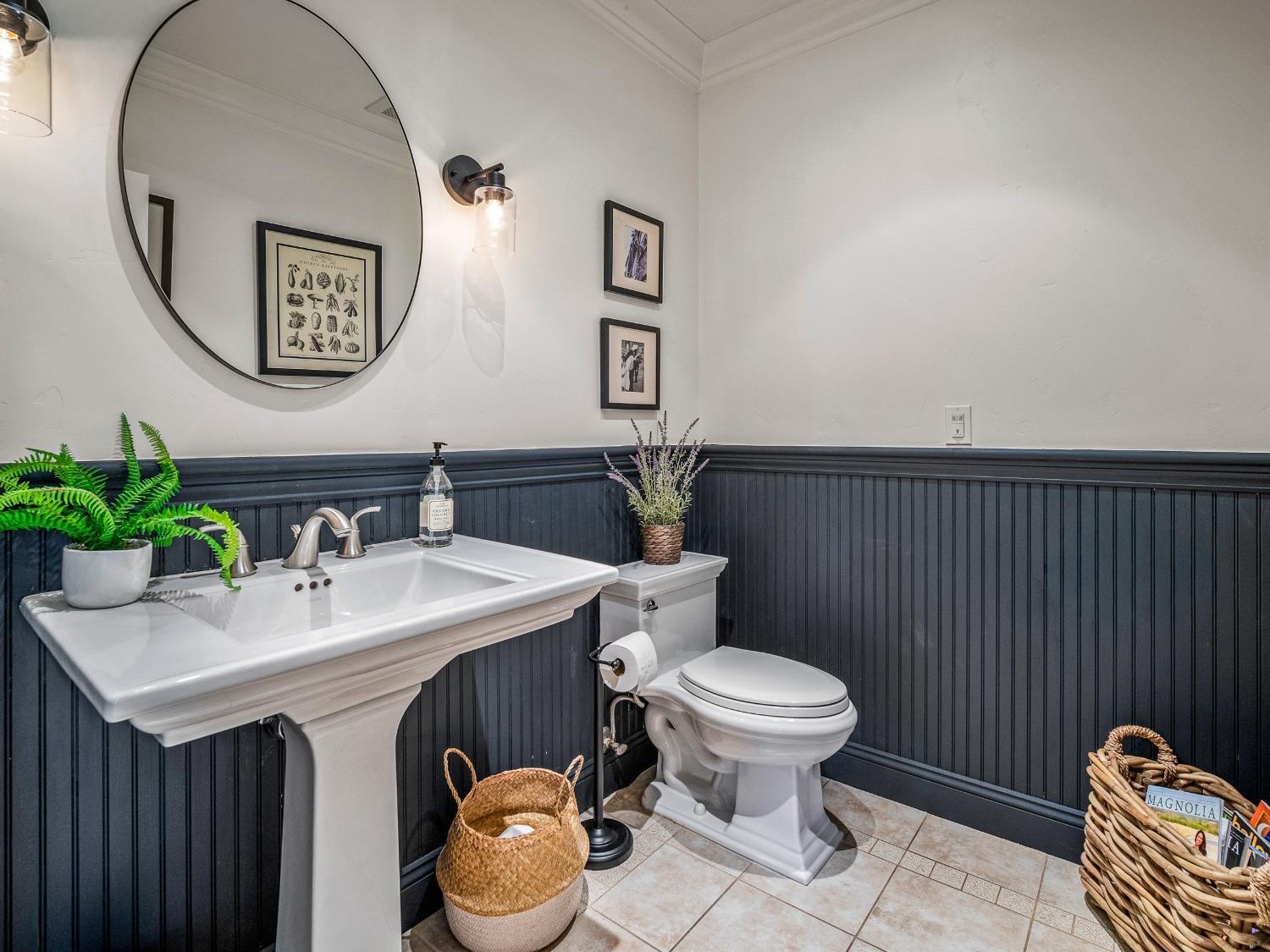 5080 Gold Hill Road Placerville, CA 95667 - Photo 28 of 63 Half bath located near kitchen.