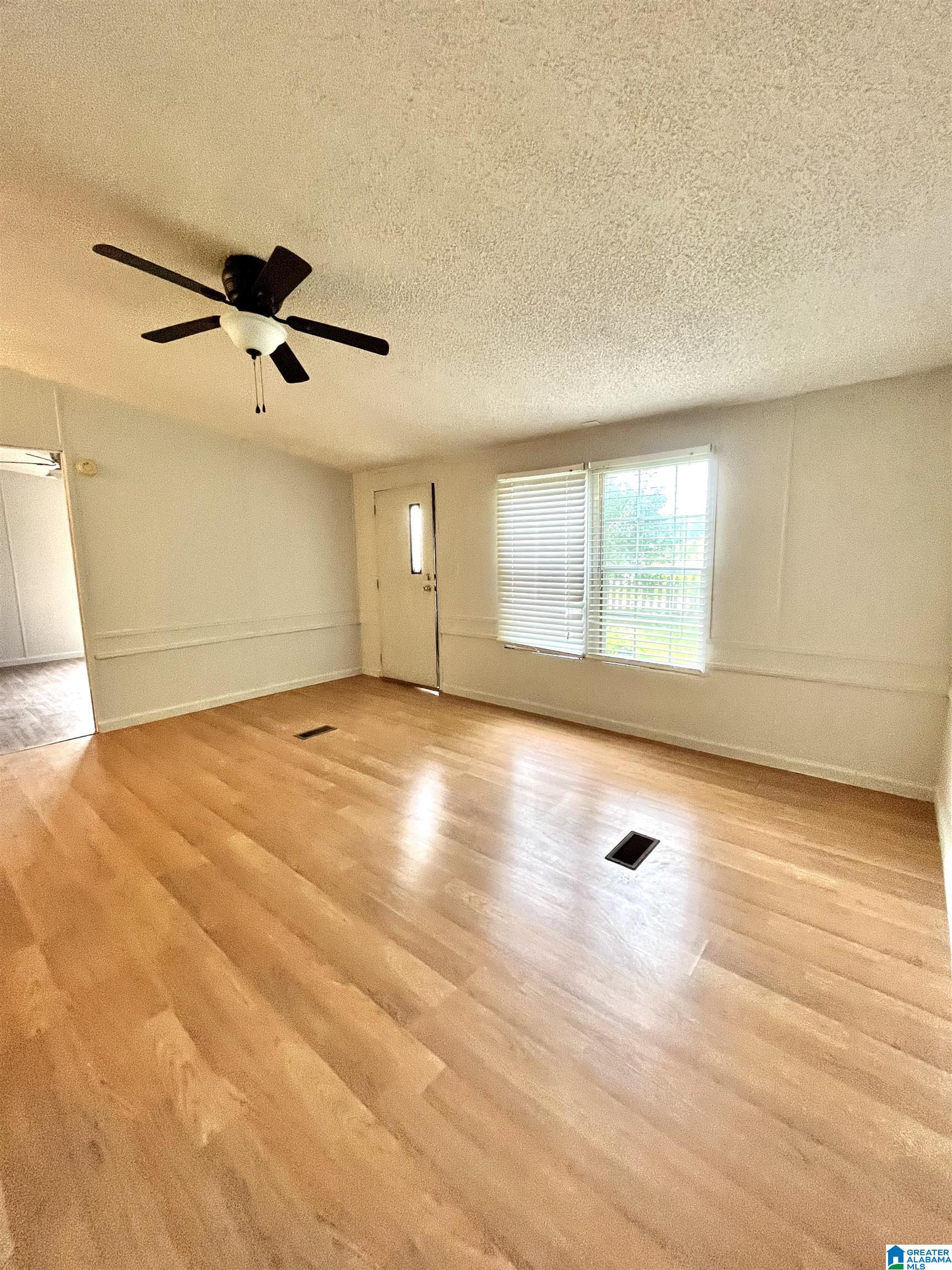 277 Maylene Drive Alabaster, AL 35114 - Photo 6 of 12