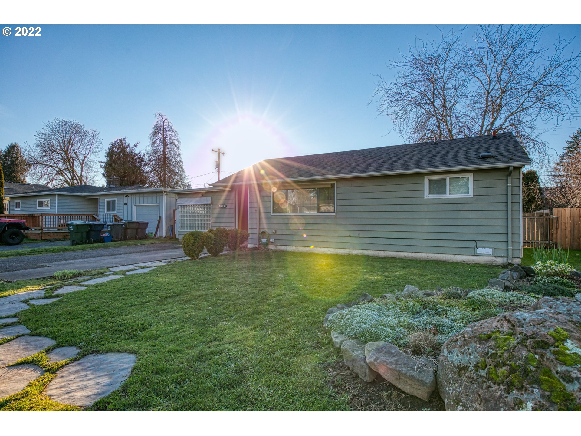 3212 Oriole Street Springfield, OR 97477 - Photo 3 of 20 a view of a house with a backyard