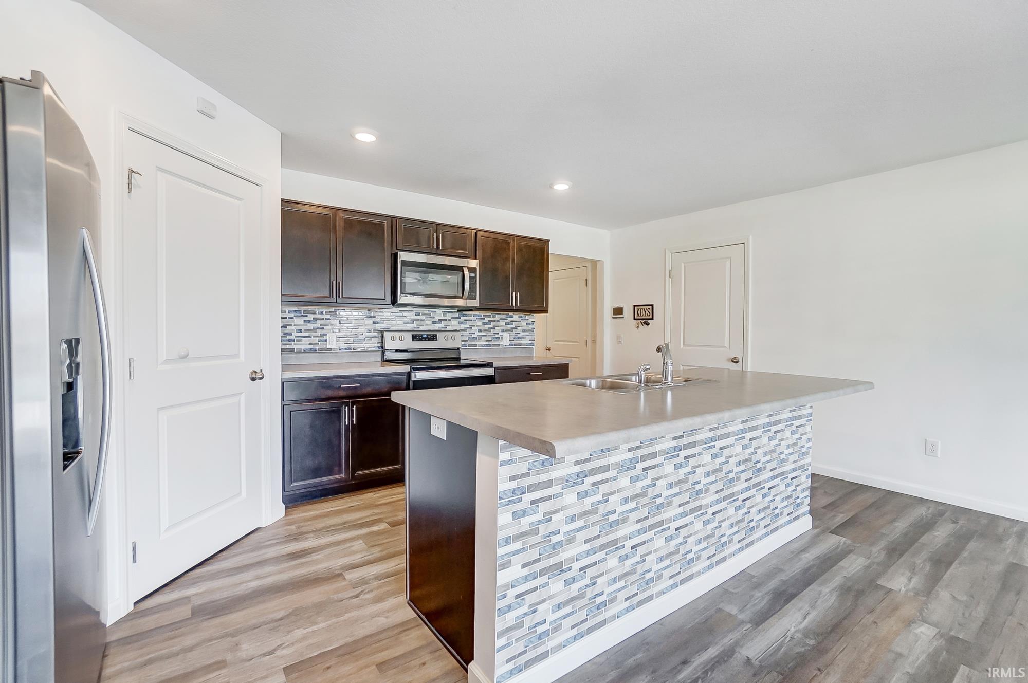 1245 Mount Isa Place Fort Wayne, IN 46845 - Photo 12 of 36