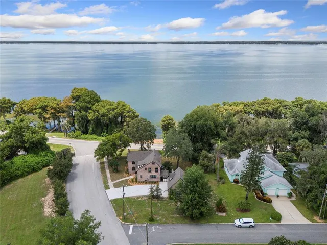 $765,000 | 1689 Lakeshore Drive, Eustis, FL 32726