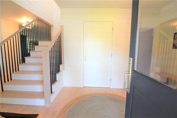 $4,500 | 197 Coggeshall Avenue, Newport, RI 02840