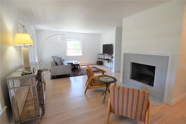 $4,500 | 197 Coggeshall Avenue, Newport, RI 02840