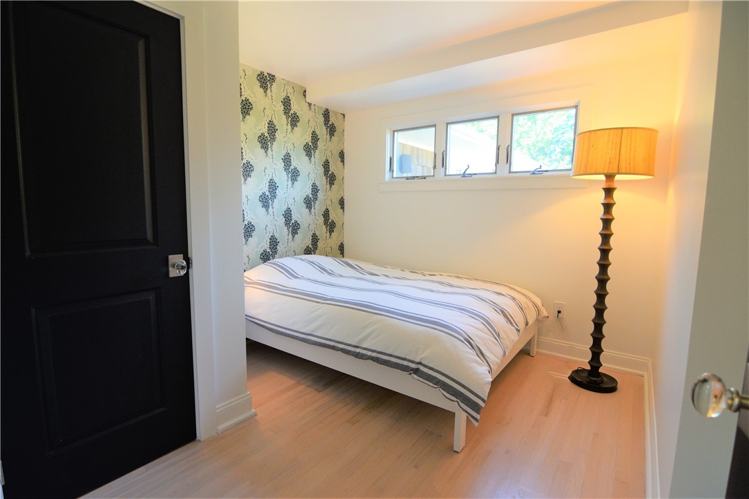 197 Coggeshall Avenue Newport, RI 02840 - Photo 28 of 45