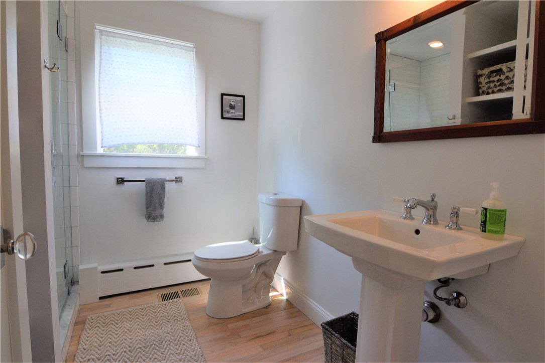 197 Coggeshall Avenue Newport, RI 02840 - Photo 30 of 45