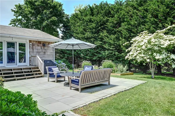 $4,500 | 197 Coggeshall Avenue, Newport, RI 02840