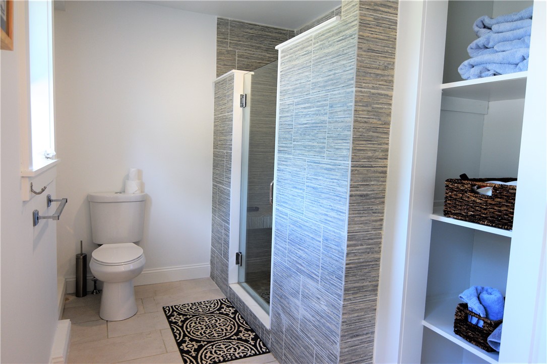 197 Coggeshall Avenue Newport, RI 02840 - Photo 36 of 45