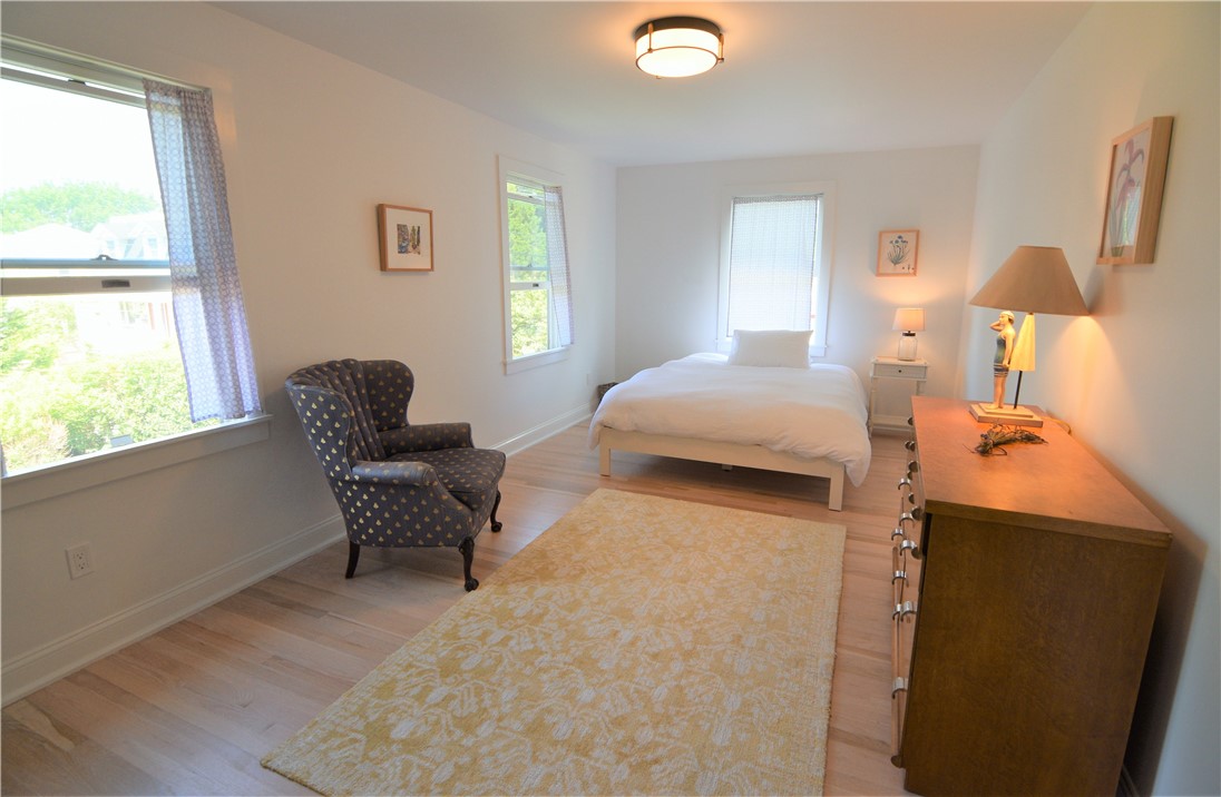 197 Coggeshall Avenue Newport, RI 02840 - Photo 40 of 45