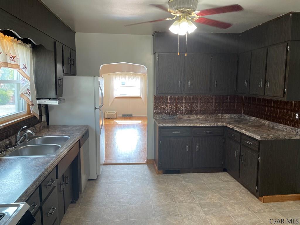 1803 Springhill Road Portage, PA 15946 - Photo 12 of 37 Gallery Image 12