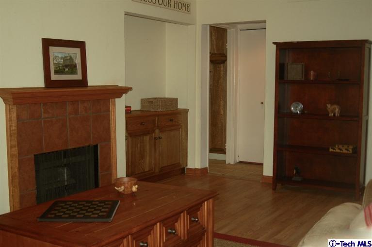 1445 Valley View Road, Unit 8 Glendale, CA 91202 - Photo 7 of 23 Additional Photo