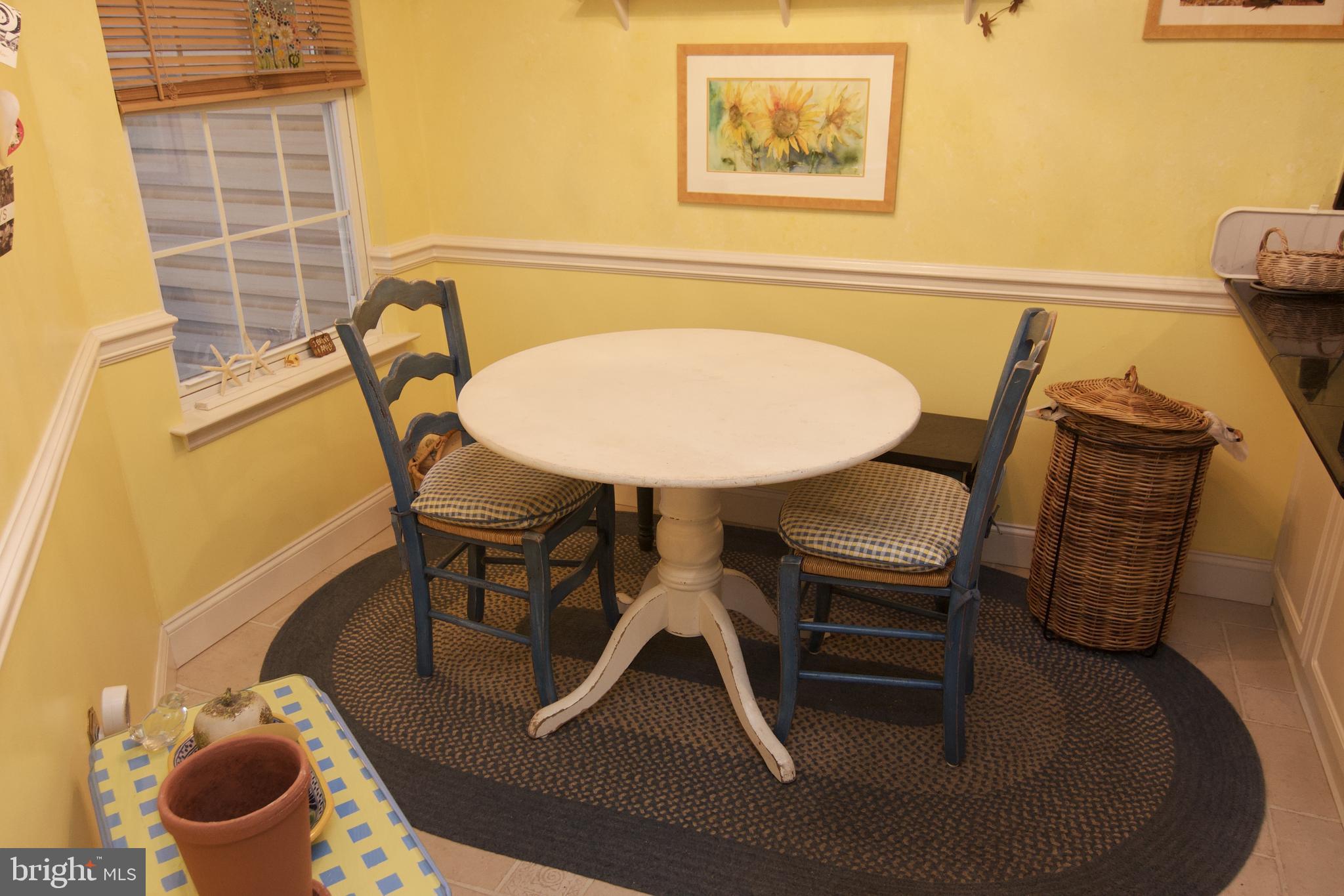 162 Hawthorne Court Reading, PA 19610 - Photo 11 of 32 a view of a dining room with furniture