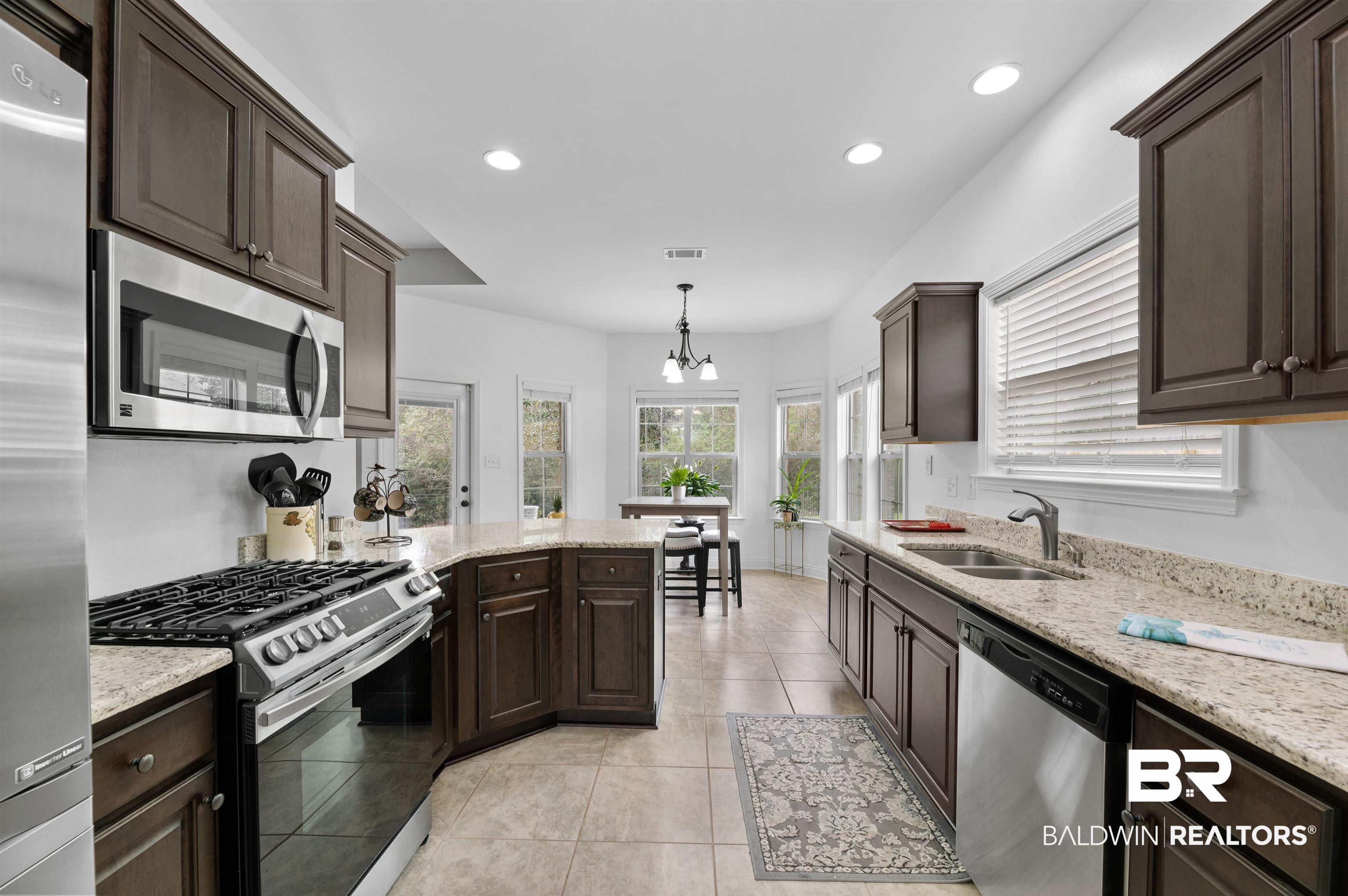 2272 Sable Ridge Drive Mobile, AL 36695 - Photo 13 of 30 Kitchen