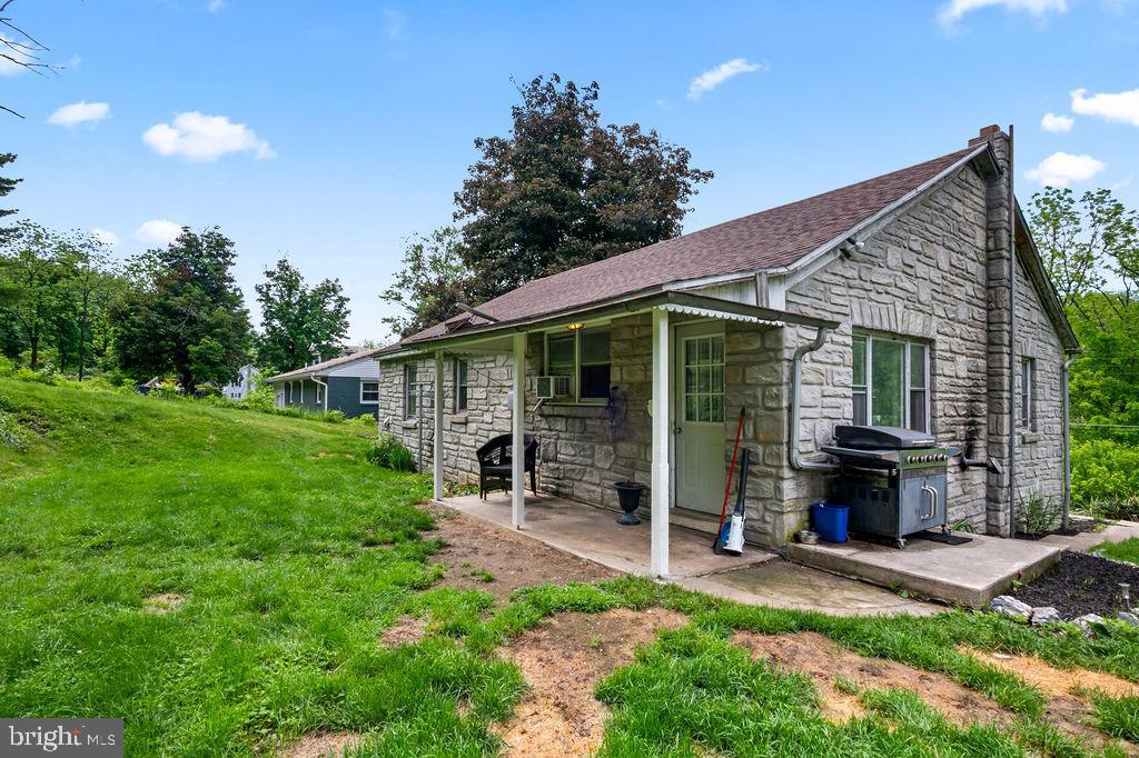 1644 Moselem Road Hamburg, PA 19526 - Photo 19 of 26