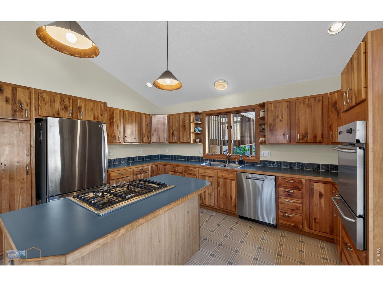 1006 Kneale Road Eldorado Springs, CO 80025 - Photo 17 of 40