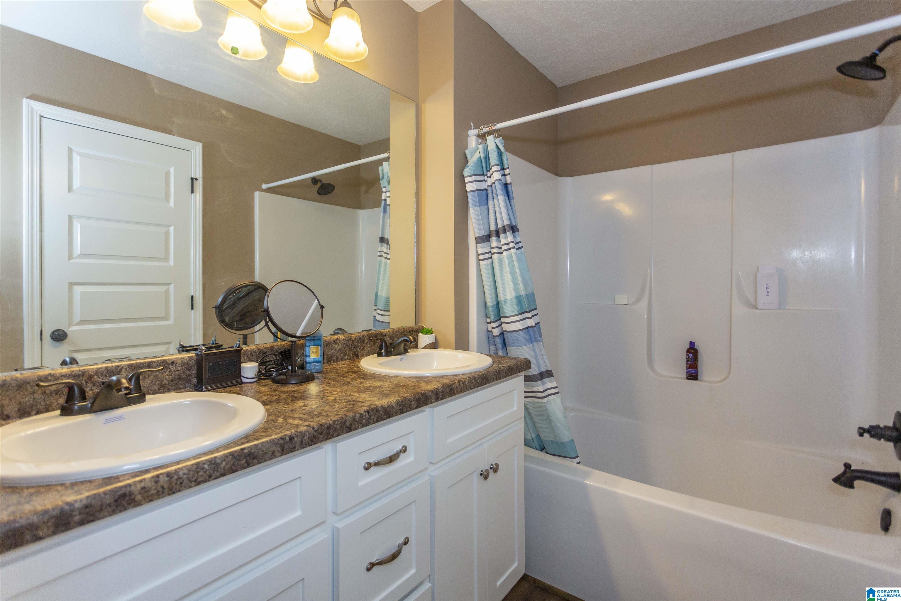256 Raptor Way Anniston, AL 36207 - Photo 17 of 31