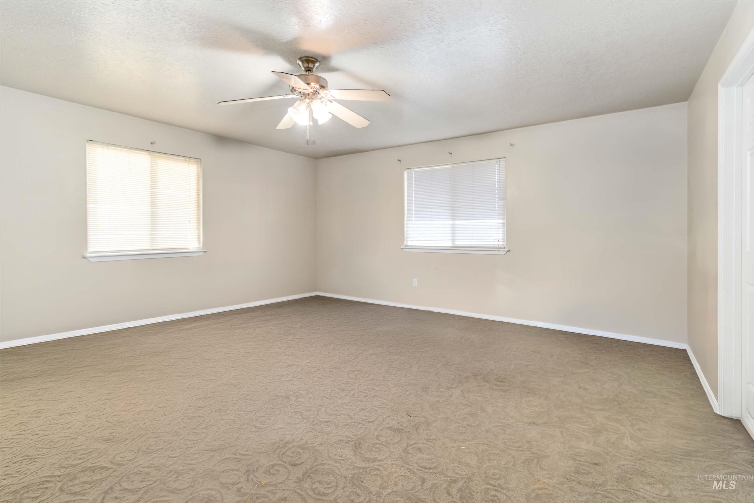 5108 Northrup Way Caldwell, ID 83607 - Photo 27 of 50