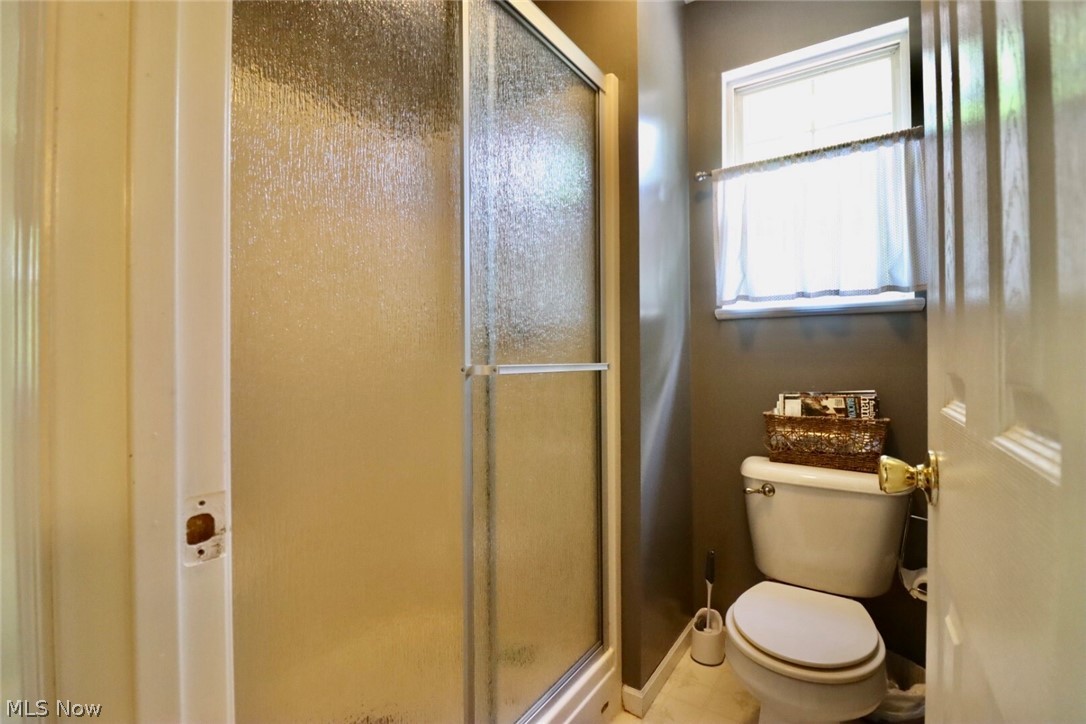 5235 Chadwick Road Madison, OH 44057 - Photo 16 of 29