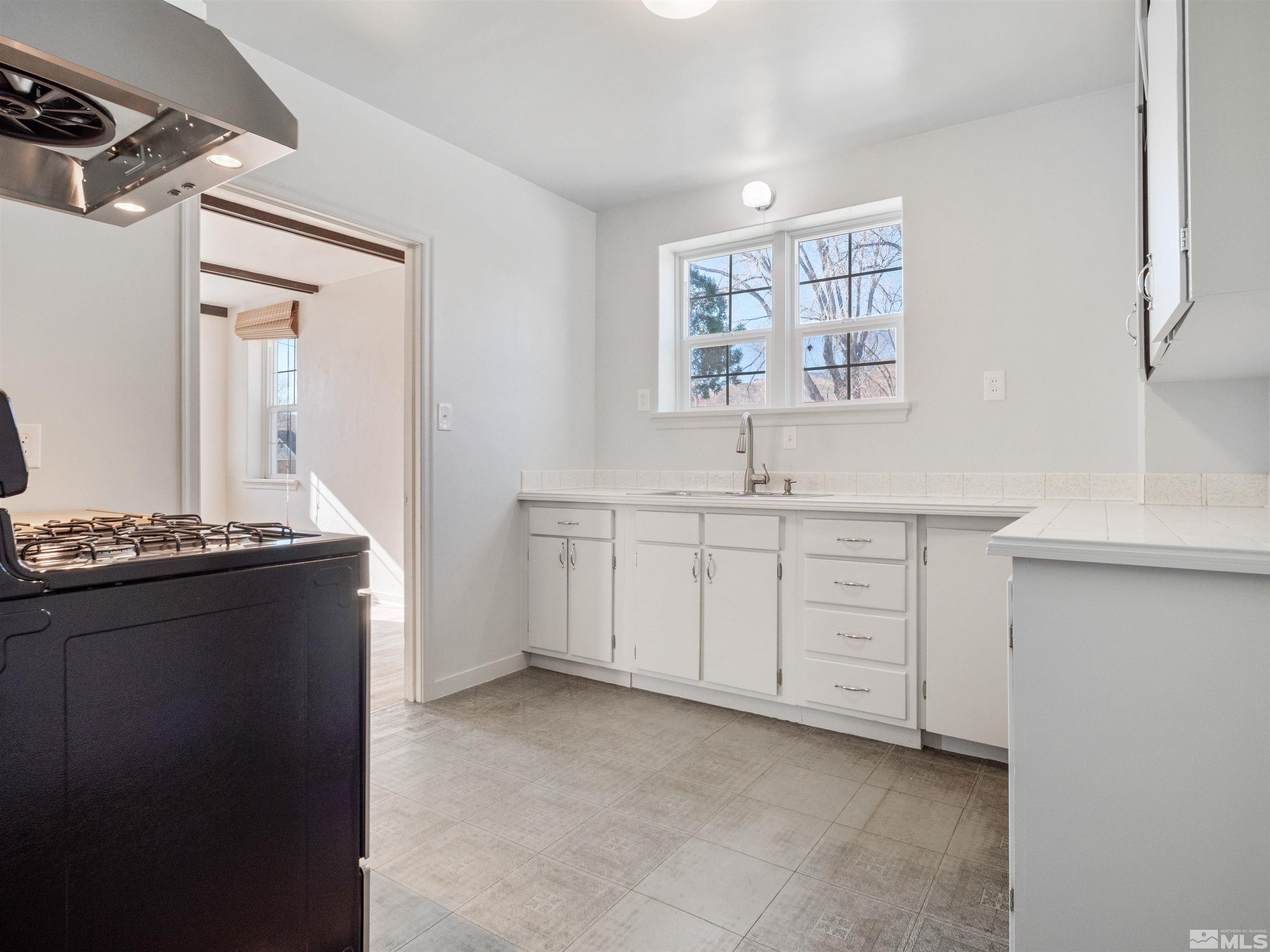 303 North Roop Street Carson City, NV 89701 - Photo 14 of 39 Photo 14