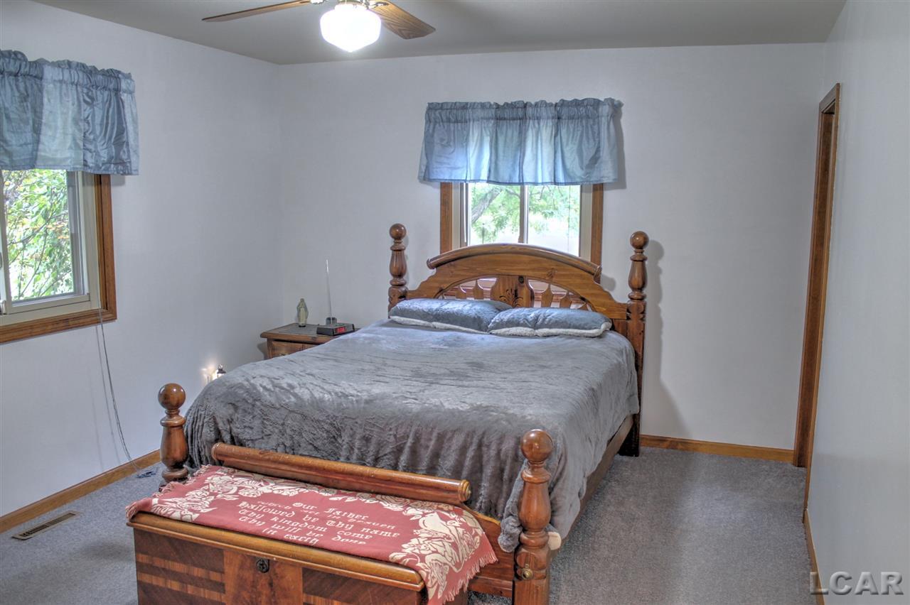 2944 Sutton Road Adrian, MI 49221 - Photo 9 of 23 Owners Bedroom