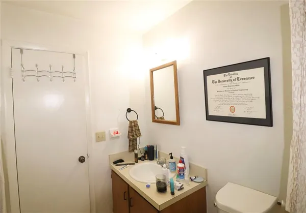 $500 | 2300 Southwest 43rd Street, Unit T3 ROOM C, Gainesville, FL 32607