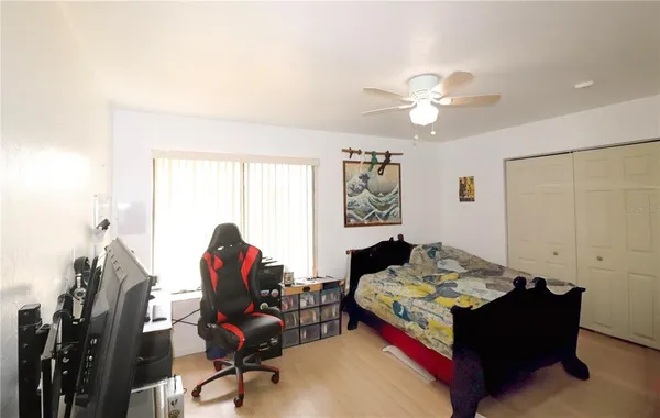 $500 | 2300 Southwest 43rd Street, Unit T3 ROOM C, Gainesville, FL 32607