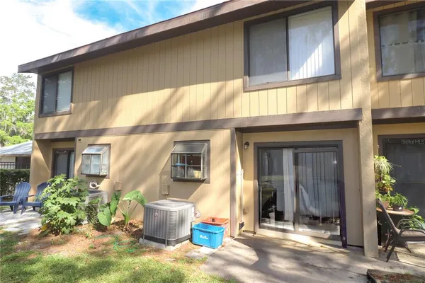 $500 | 2300 Southwest 43rd Street, Unit T3 ROOM C, Gainesville, FL 32607