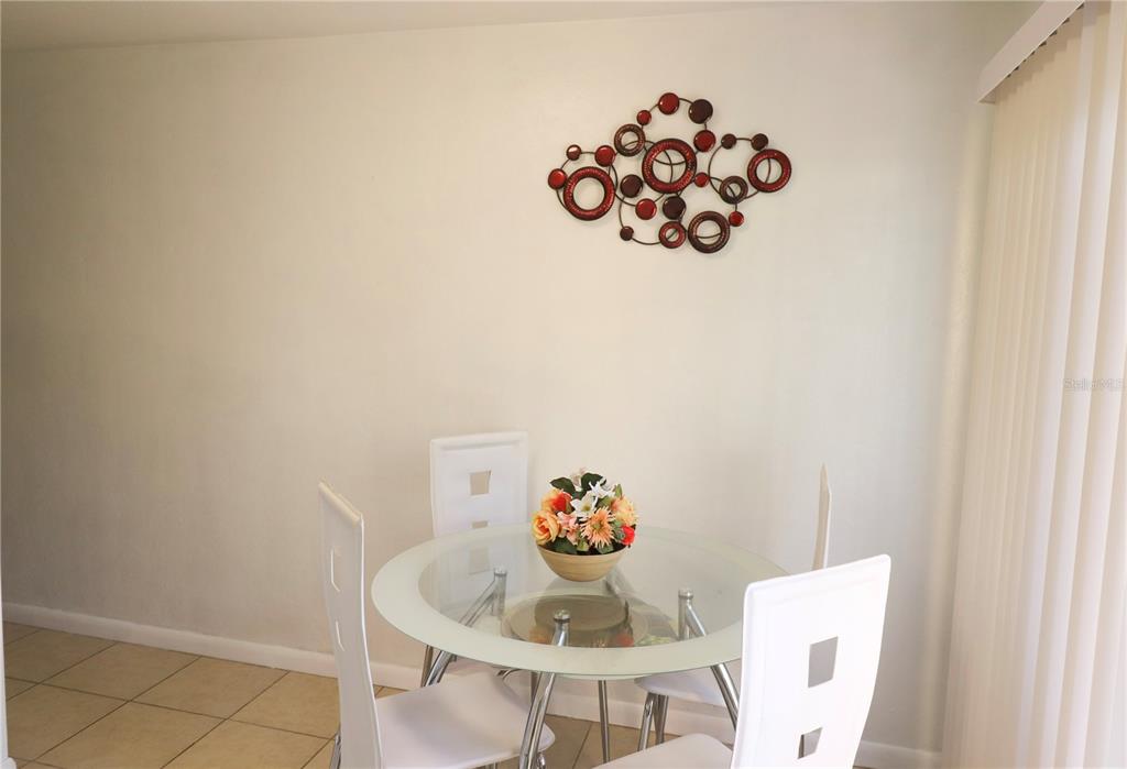 2300 Southwest 43rd Street, Unit T3 ROOM C Gainesville, FL 32607 - Photo 9 of 27