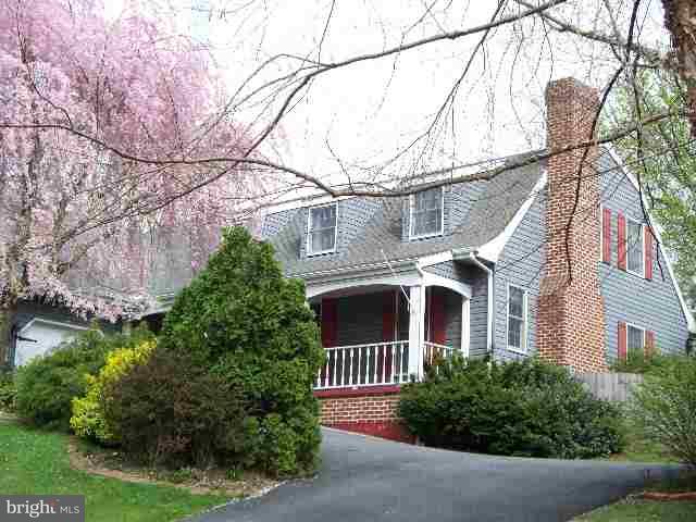 1280 Stonegate Road Hummelstown, PA 17036 - Photo 1 of 9 Gallery Image 1