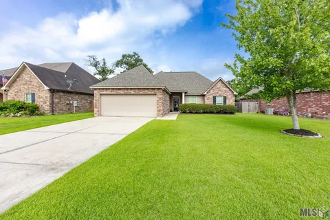 $310,000 | 14371 Stonegate Manor Drive, Gonzales, LA 70737