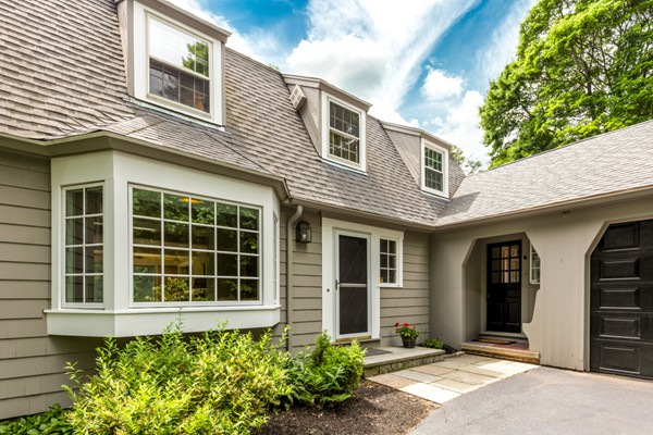 71 Myopia Road Winchester, MA 01890 - Photo 2 of 30 Gallery Image 2