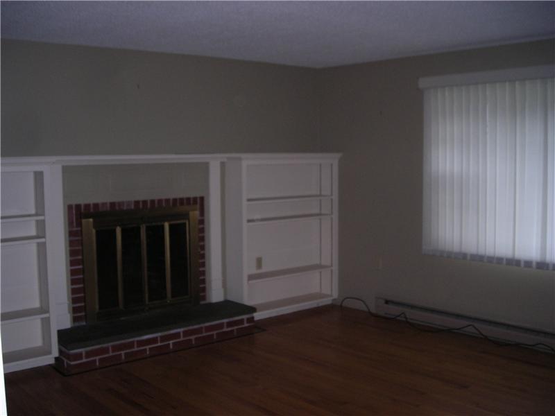 86 Flintlock Village Road, Unit 51 Wells, ME 04090 - Photo 5 of 12 Living Room.