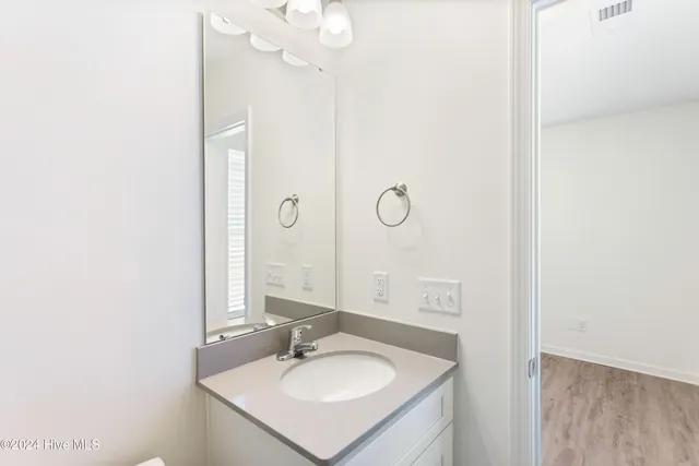 $1,400 | 706 Taylor Street, Unit C, Wilmington, NC 28401