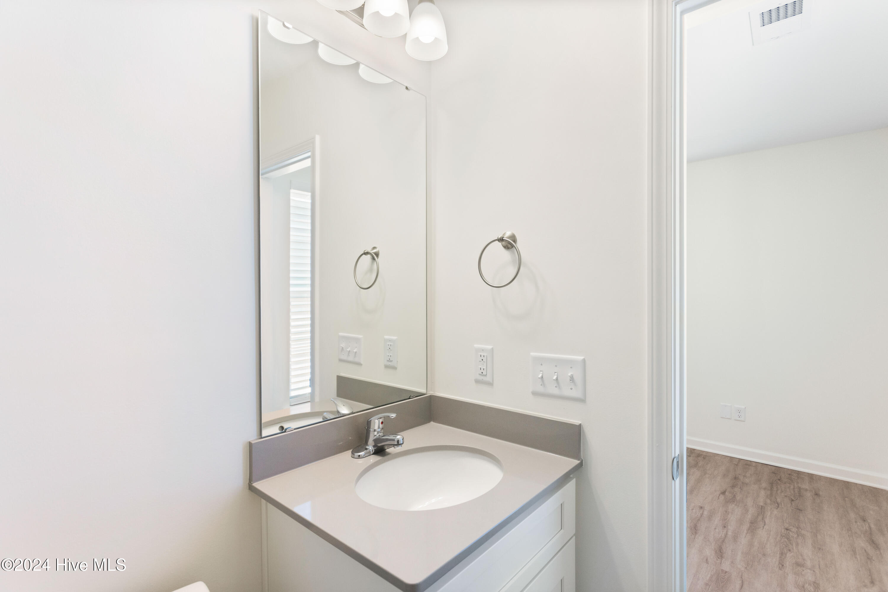 706 Taylor Street, Unit C Wilmington, NC 28401 - Photo 17 of 26 TaylorStreet-56