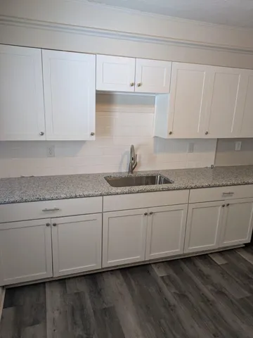 $128,000 | 7528 Hudson Avenue, Warren, MI 48091