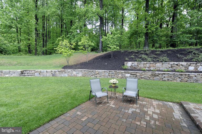12126 Frederick Road Ellicott City, MD 21042 - Photo 15 of 28 Paver Patio